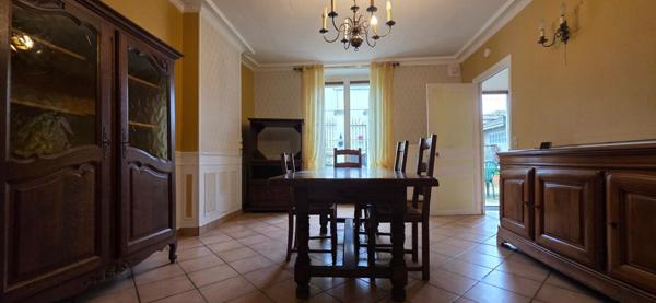 MAISON DE VILLE AVENUE DE LAON