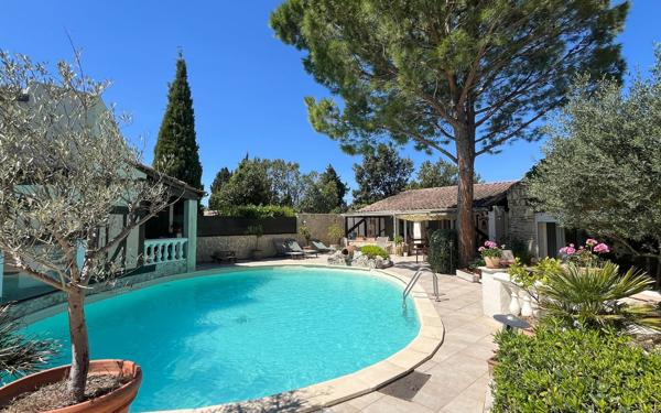 Maison à vendre    5 pièces •  Caumont-sur-Durance