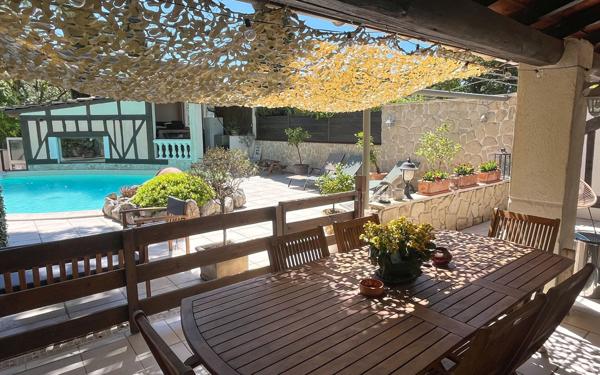 Maison à vendre    5 pièces •  Caumont-sur-Durance