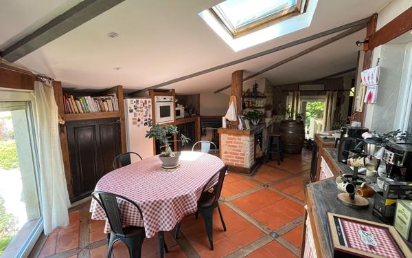Maison à vendre    5 pièces •  Caumont-sur-Durance
