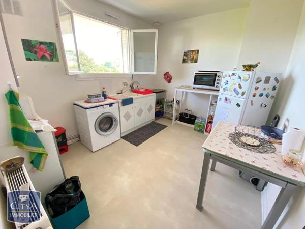 Appartement à louer 2 pièces 54m²