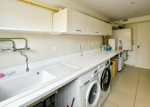 Maison d'architecte avec piscine , Verrières-le-Buisson , DPE C, pompe à chaleur, Isolation intérieur et exterieur,  TRÈS bon état