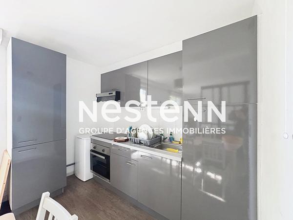 Grand Studio rénové de 40 m2 plein centre Avenue Franklin Roosevelt - 69500 BRON