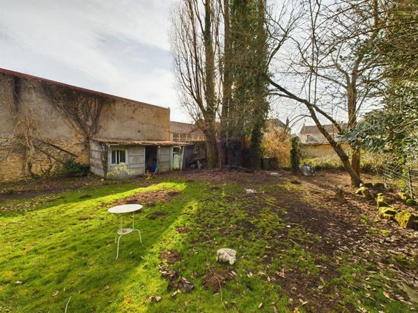 Saint-Saulge (58330) À VENDRE – MAISON DE VILLAGE À SAINT-SAUGE (58 130) – CHARME DE L’ANCIEN ET CONFORT MODERNE