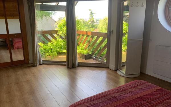 Maison à louer    6 pièces • 179,38 m2 L'Haÿ-les-Roses