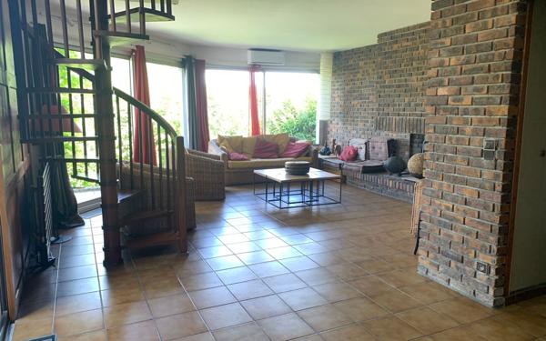 Maison à louer    6 pièces • 179,38 m2 L'Haÿ-les-Roses