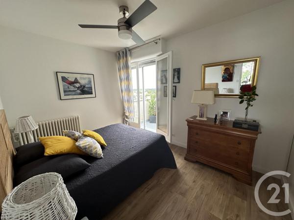 Appartement F4 à vendre  4 pièces - 77,61 m2 ROYAN - 17