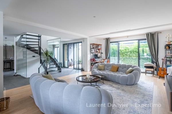 Colombes (92700) UNIQUE - Maison d’architecte de 2021 de plus de 263m2 dans quartier pavillonnaire recherché de Colombes