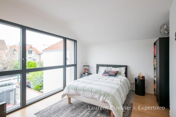 Colombes (92700) UNIQUE - Maison d’architecte de 2021 de plus de 263m2 dans quartier pavillonnaire recherché de Colombes