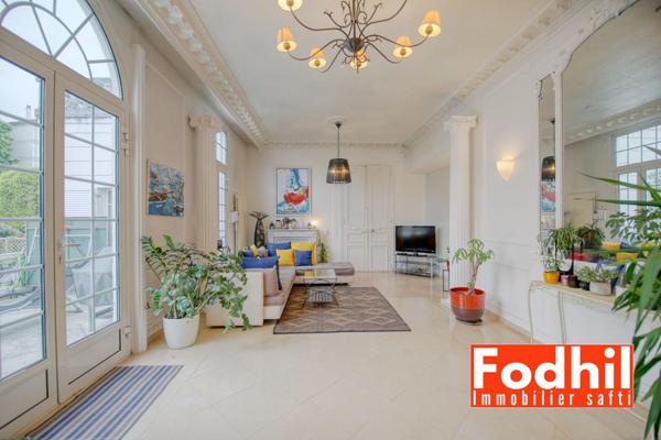 Magnifique maison style château – Centre-ville, 5/6 pièces, jardin et terrasse