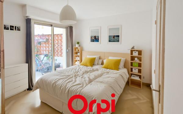 Appartement à vendre    2 pièces • 52 m2 Bandol