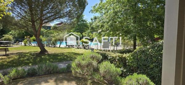 Studio avec terrasse dans résidence avec piscine