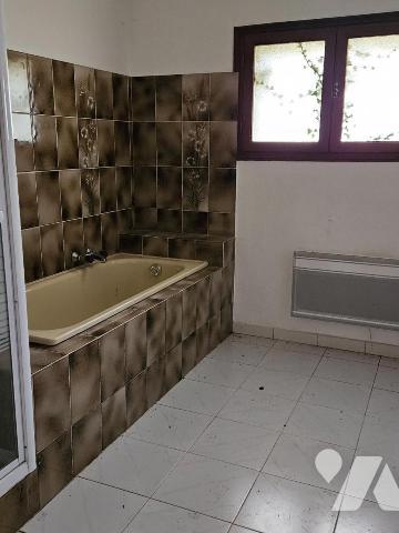 A vendre à ROUILLE (86480), Une maison ancienne