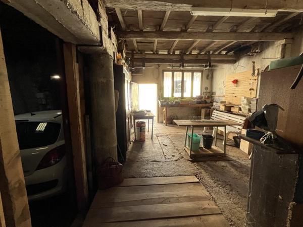 Parking à vendre |  Verdun-sur-Garonne |  | 92 m²