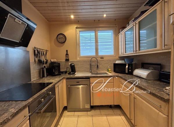 Maison individuelle de plain-pied sur belle parcelle
