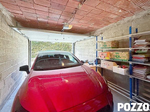 VENTE : appartement (111 m² Carrez) à centre-ville de COUTANCES - Garage - Caves - Grenier COUTANCES