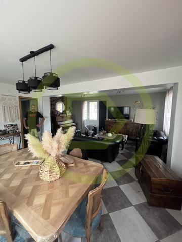 Maison à LE PLESSIER ROZAINVILLERS (80110)