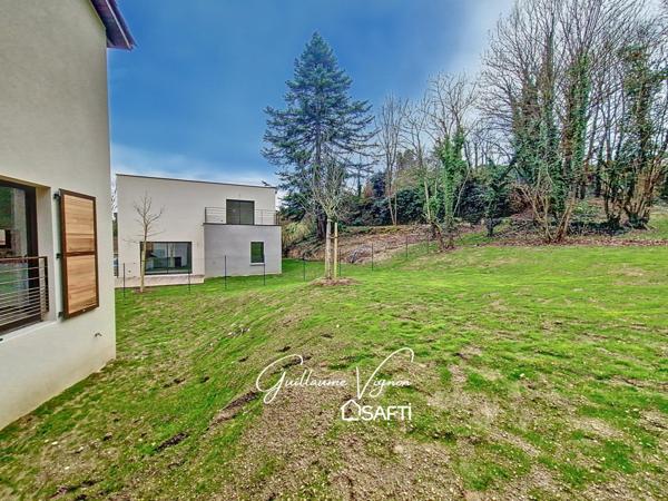 Maison neuve 2024, DPE A, frais notaire réduits.