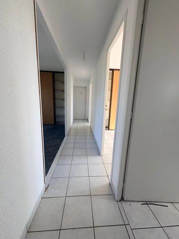 Vente                                                      Maison
                        
                     7 pièces                      172 m2                     à Alixan