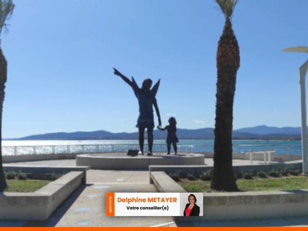 🏡 T2 lumineux refait à neuf – Dernier étage – Centre de Saint-Raphaël – À pied !