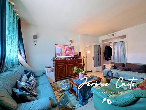 Appartement Nimes 3 pièce(s) 70,75 m2 + cave