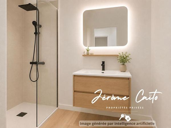 Appartement Nimes 3 pièce(s) 70,75 m2 + cave