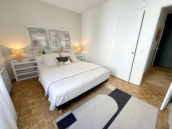 Vente                                                      Appartement
                        
                     3 pièces                      47 m2                     à Sainte-Maxime