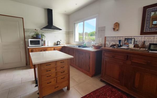 Maison à vendre    5 pièces •  Saubion