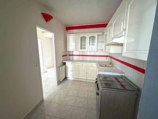 Appartement à vendre 4 pièces CHAVENAY (78)