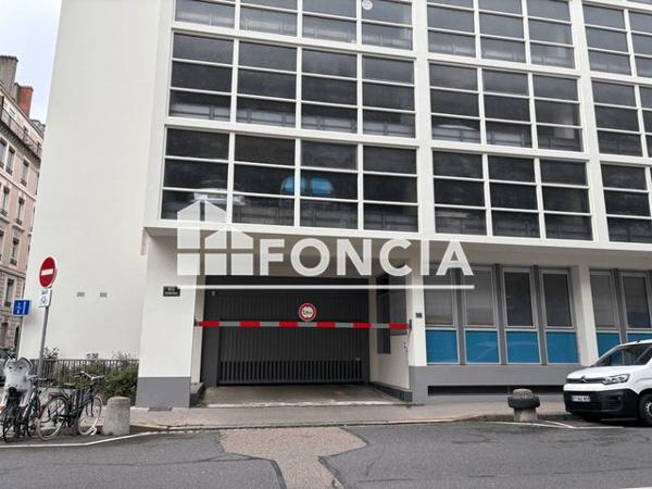 Location Parking - 18 RUE VENDOME Lyon 69006