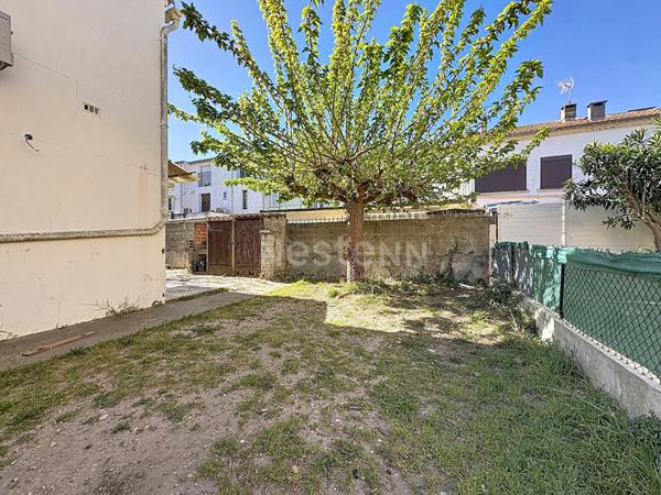 LE GRAU DU ROI - APPARTEMENT P2 AVEC JARDIN DE 83 M² - SECTEUR RIVE GAUCHE