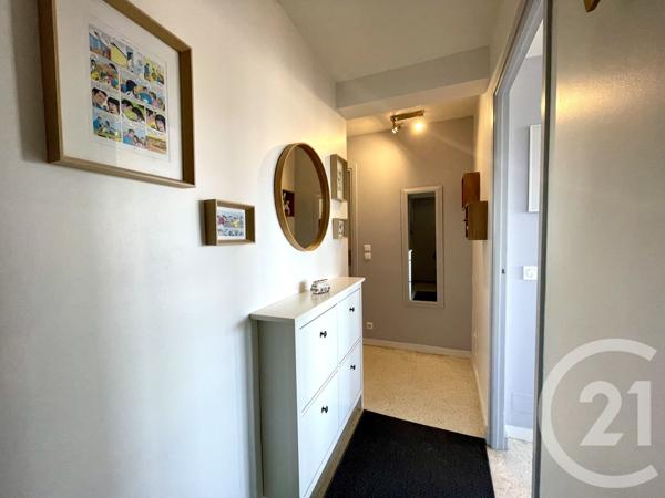 Appartement T3 à vendre  3 pièces - 48,63 m2 LE LAVANDOU - 83