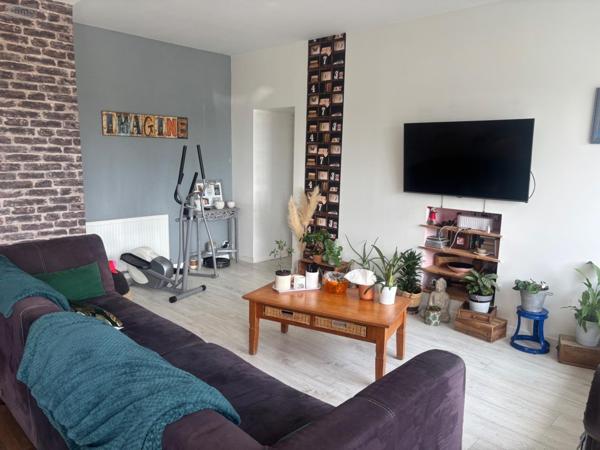 Maison à vendre à Changé dans la Sarthe (72560), ref : LMY/BIG
