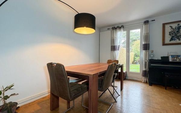 Maison à vendre    5 pièces •  Mennecy