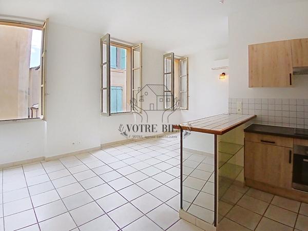 Appartement 2 pièces à louer au centre-ville de Manosque