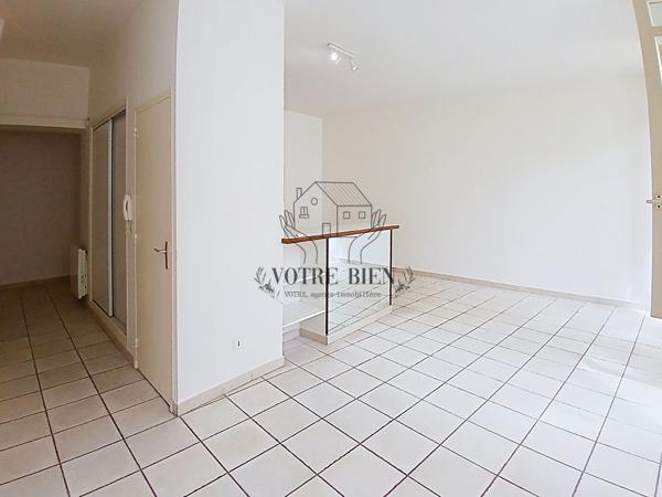Appartement 2 pièces à louer au centre-ville de Manosque