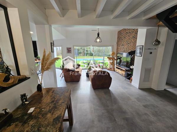 Magnifique traditionnelle refaîte à neuf