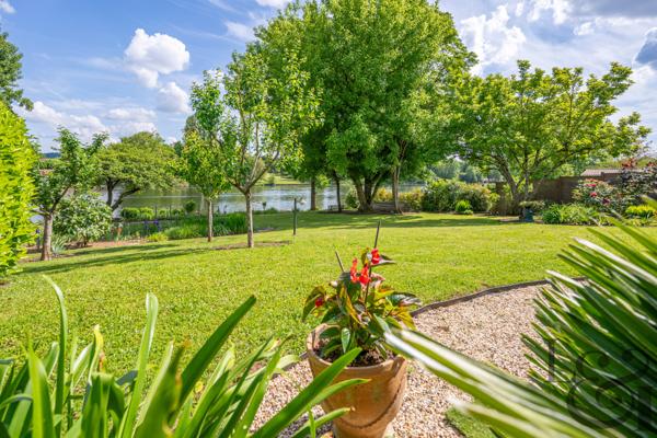Maison bord de Lot, Sainte-Livrade-sur-Lot