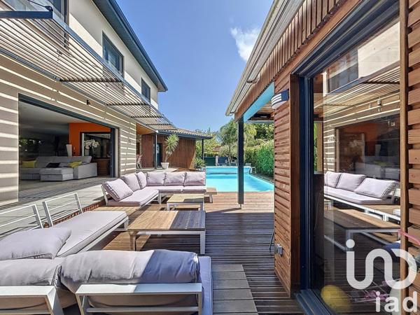 Maison à vendre 6 pièces 201 m² Alénya