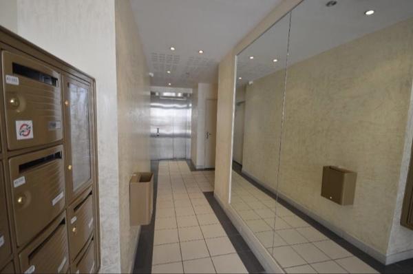 Location appartement Cholet (49300) 1 pièce 27.28m²