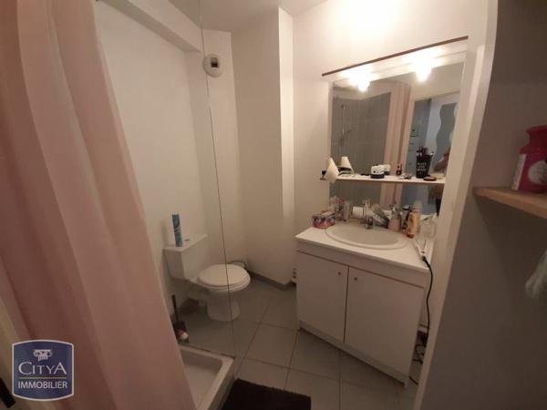Location appartement Cholet (49300) 1 pièce 27.28m²