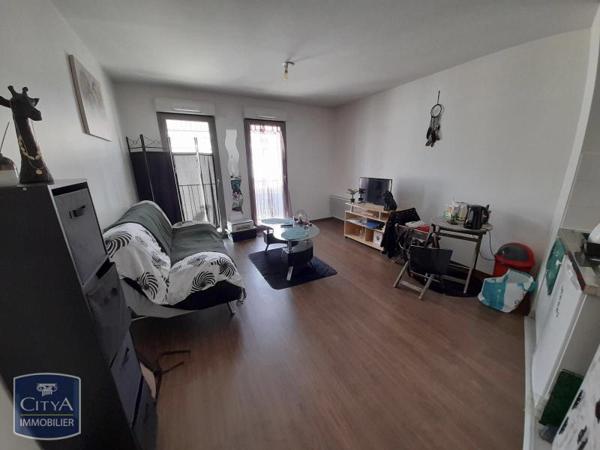 Location appartement Cholet (49300) 1 pièce 27.28m²