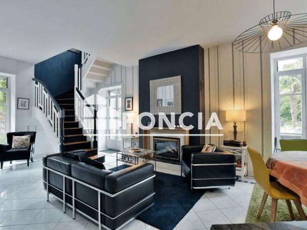 À vendre Maison 5 pièces 190 m² - Dol-de-bretagne 35120