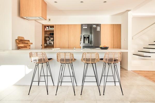Une contemporaine singulière aux lignes épurées et aux prestations soignées
