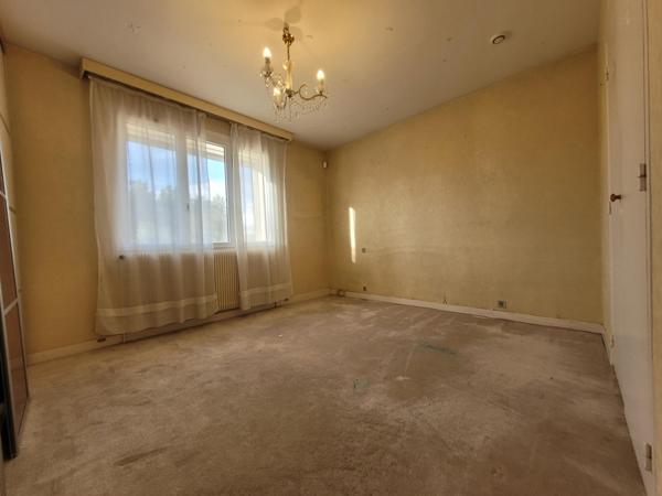 MAISON 6 PIÈCES 189 M2