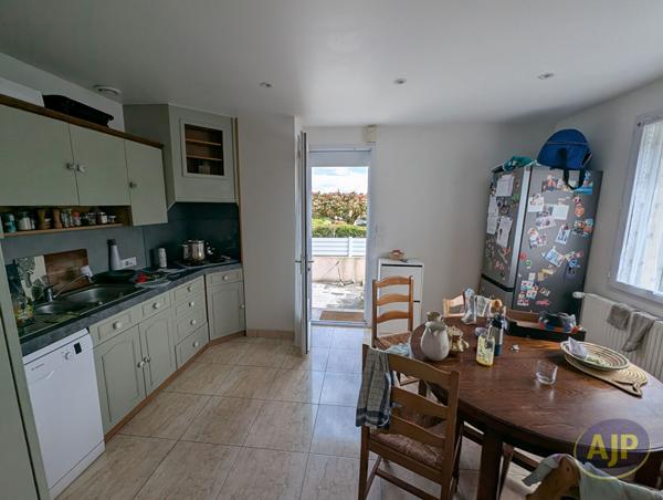 Location maison Montaigu : 1 100 € - AJP Immobilier Montaigu