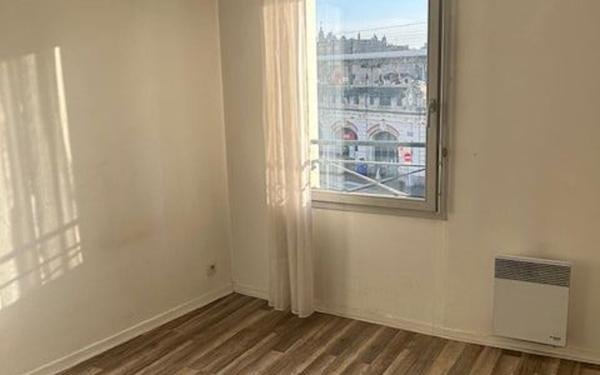 Appartement à louer    2 pièces • 50,48 m2 Le Raincy