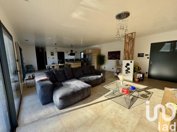 Maison à vendre 5 pièces 144 m² Nîmes-Saint-Césaire