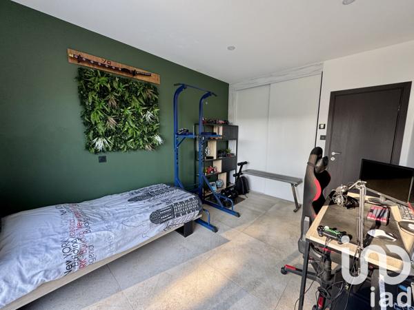 Maison à vendre 5 pièces 144 m² Nîmes-Saint-Césaire