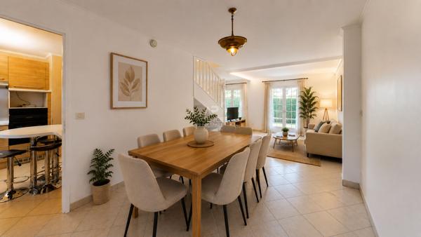 Maison Vaureal 7 pièce(s) 173.87 m2 449 900 € **  - Référence  5191